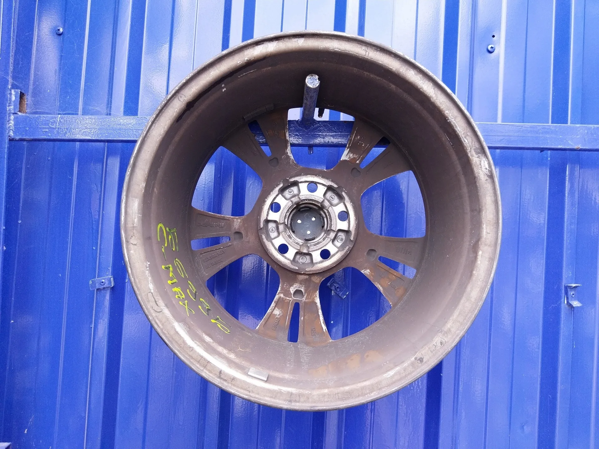 Llanta para Ford C-Max (Ceu)