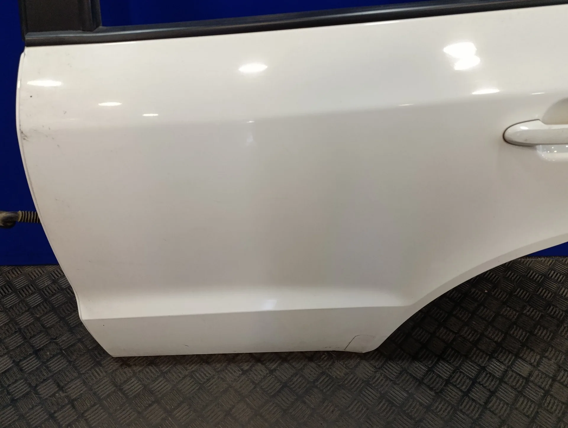 Puerta Trasera Izquierda para Hyundai Santa Fe (Bm)