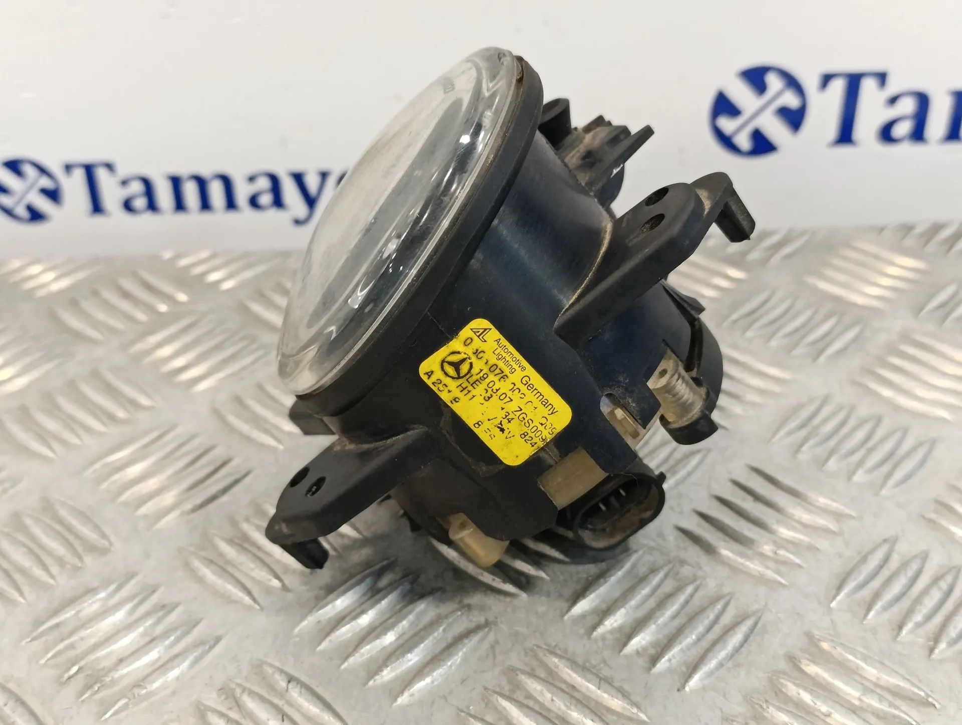 Faro Antiniebla Derecho para Mercedes-Benz Clase A (W169)