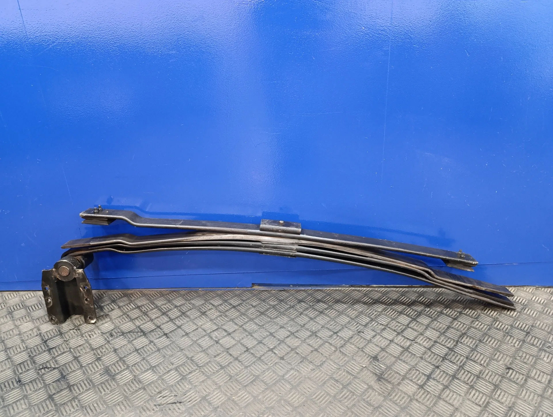 Ballesta Trasera para Nissan Atleon