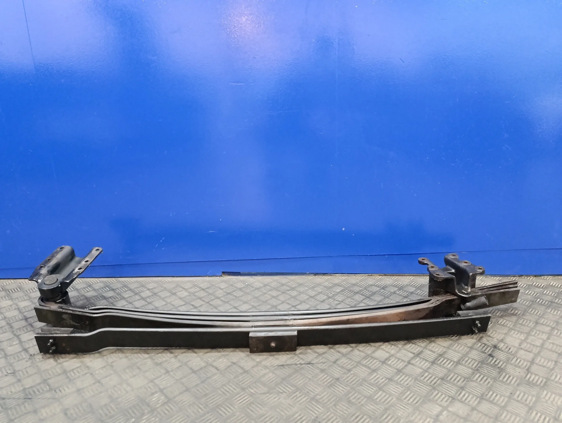 Ballesta Trasera para Nissan Atleon
