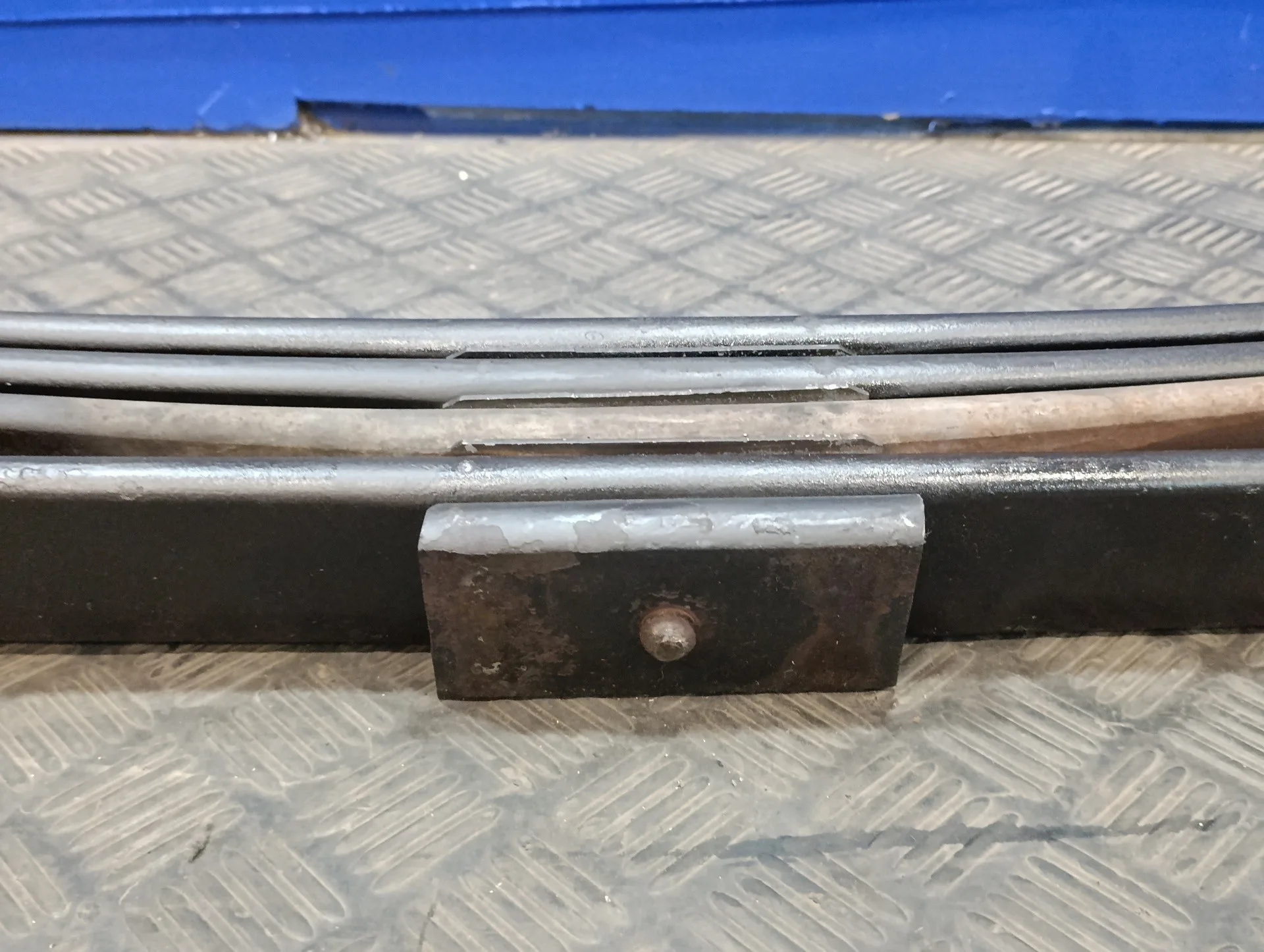 Ballesta Trasera para Nissan Atleon