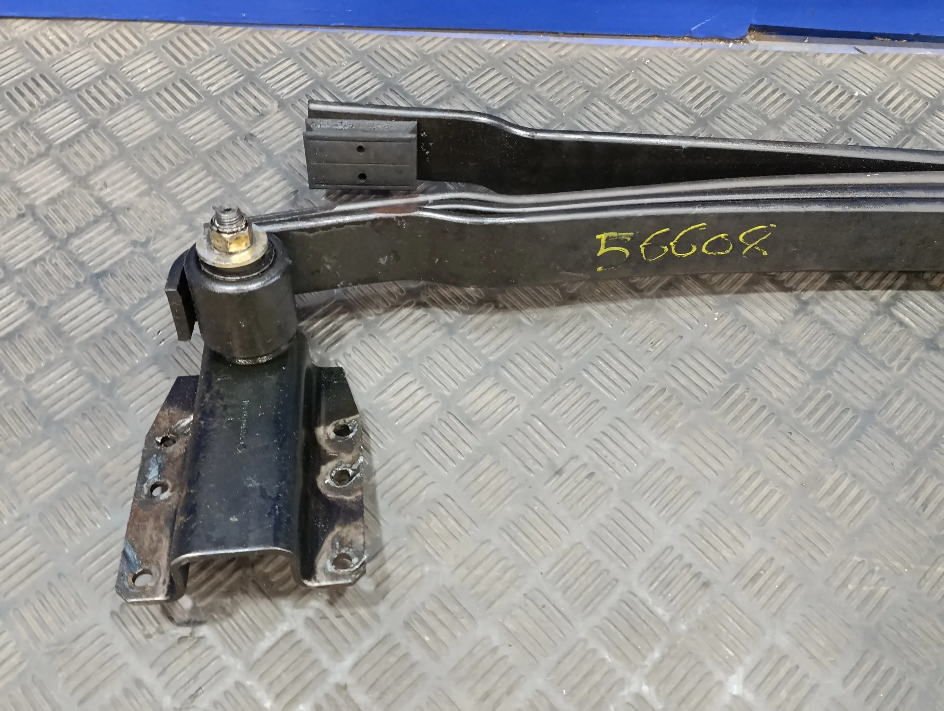 Ballesta Trasera para Nissan Atleon