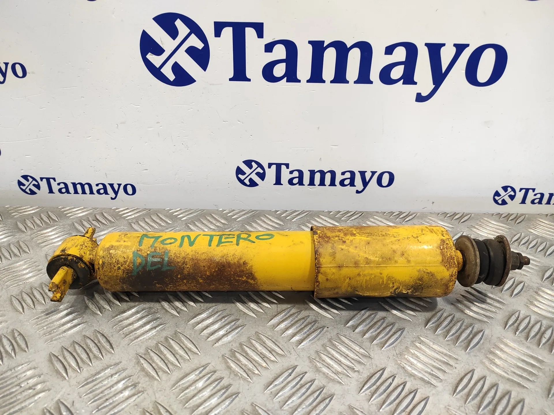 Amortiguador Delantero para Mitsubishi Montero (L040)