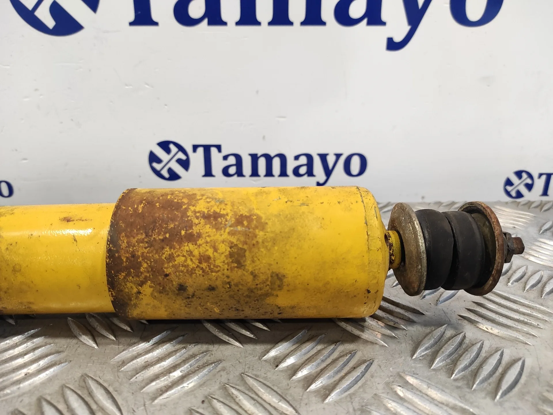 Amortiguador Delantero para Mitsubishi Montero (L040)