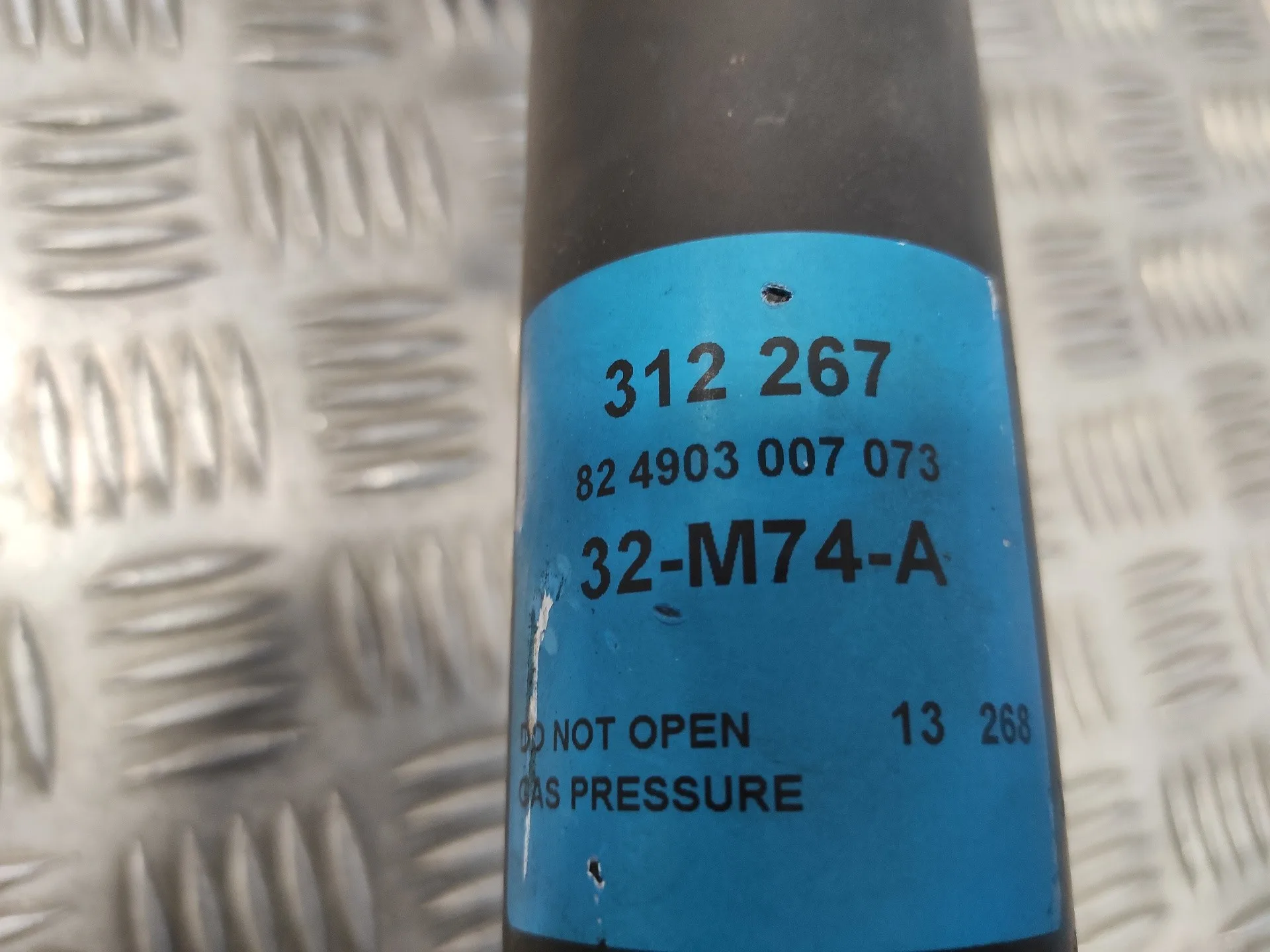 Amortiguador Delantero Izquierdo para Volkswagen Golf V Berlina (1K1)