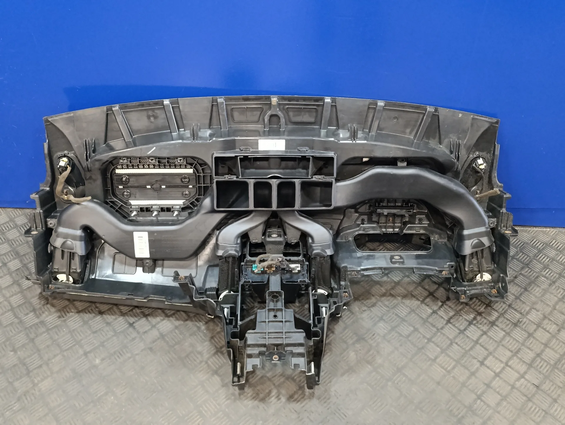 Salpicadero para Opel Astra J Lim.