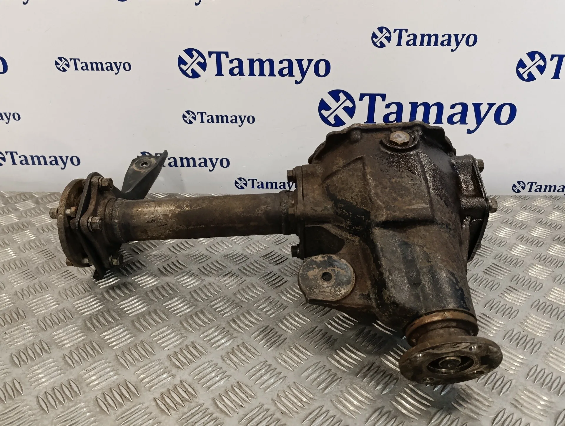 Diferencial Delantero para Mitsubishi Montero (L040)