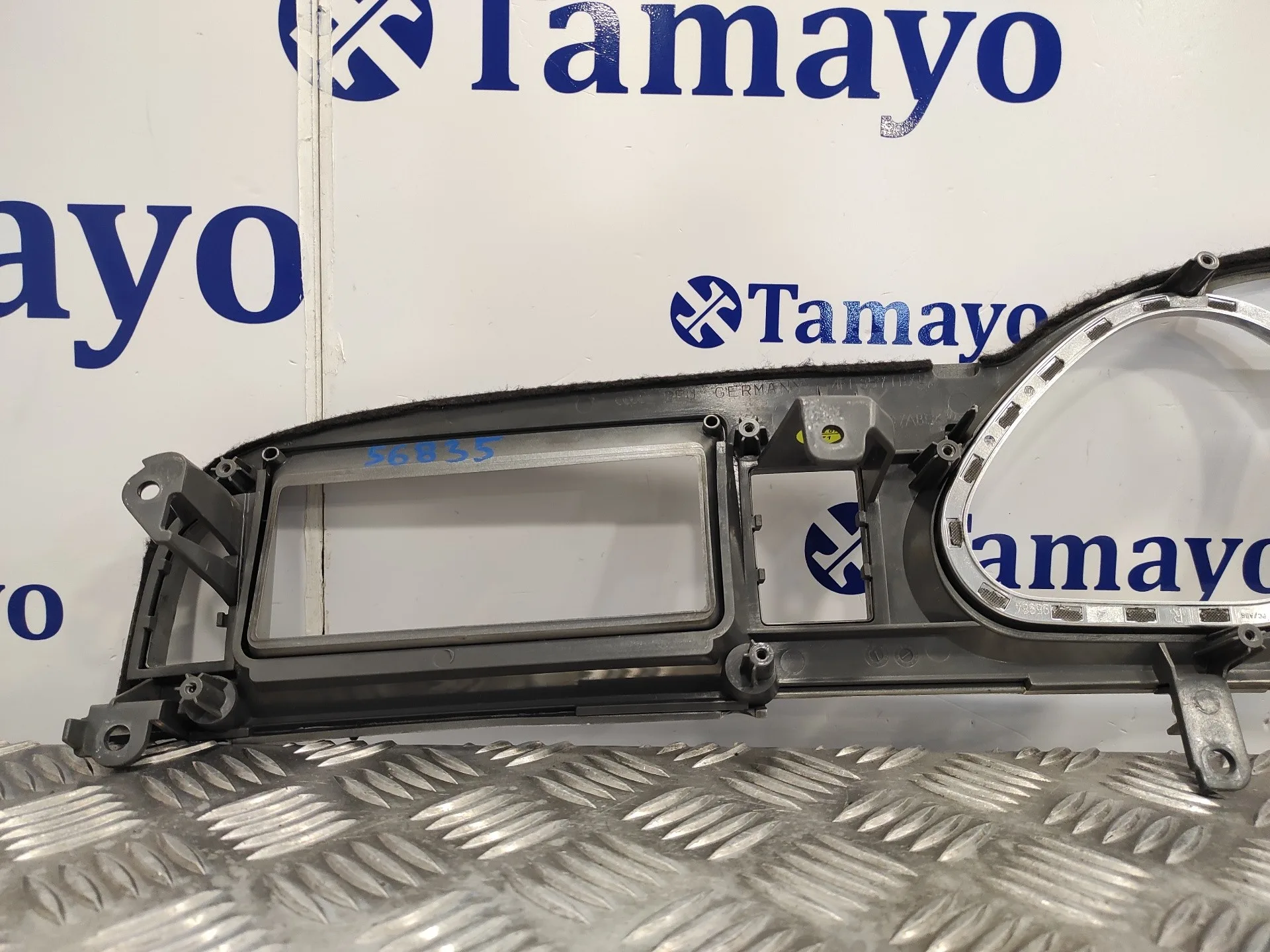Moldura para Audi A6 Berlina (4F2)
