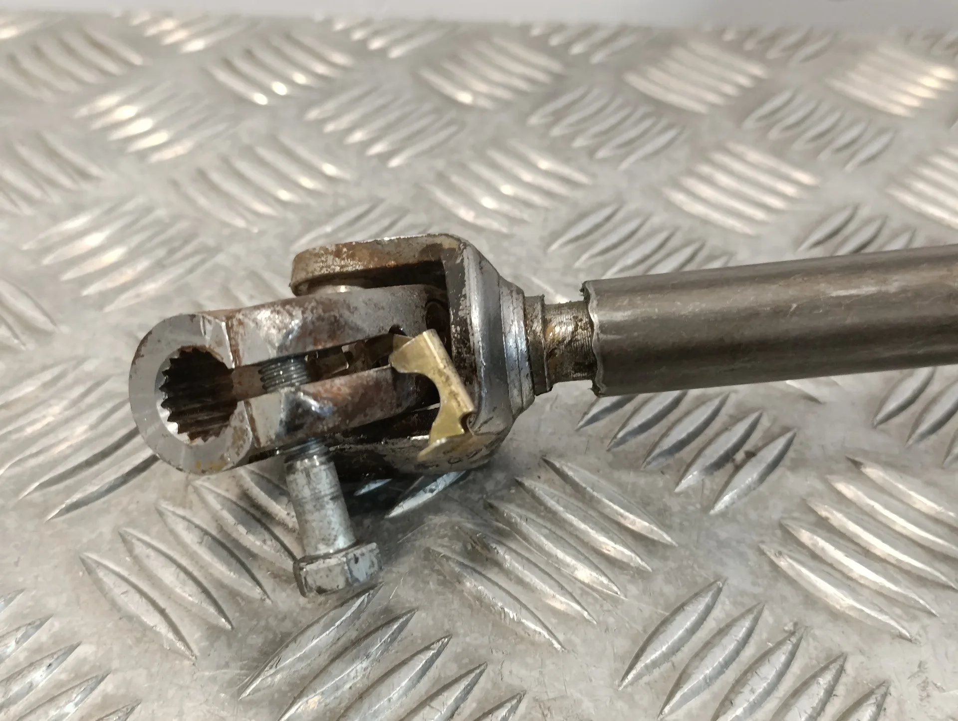 Columna Direccion para Fiat Punto Berlina (188)