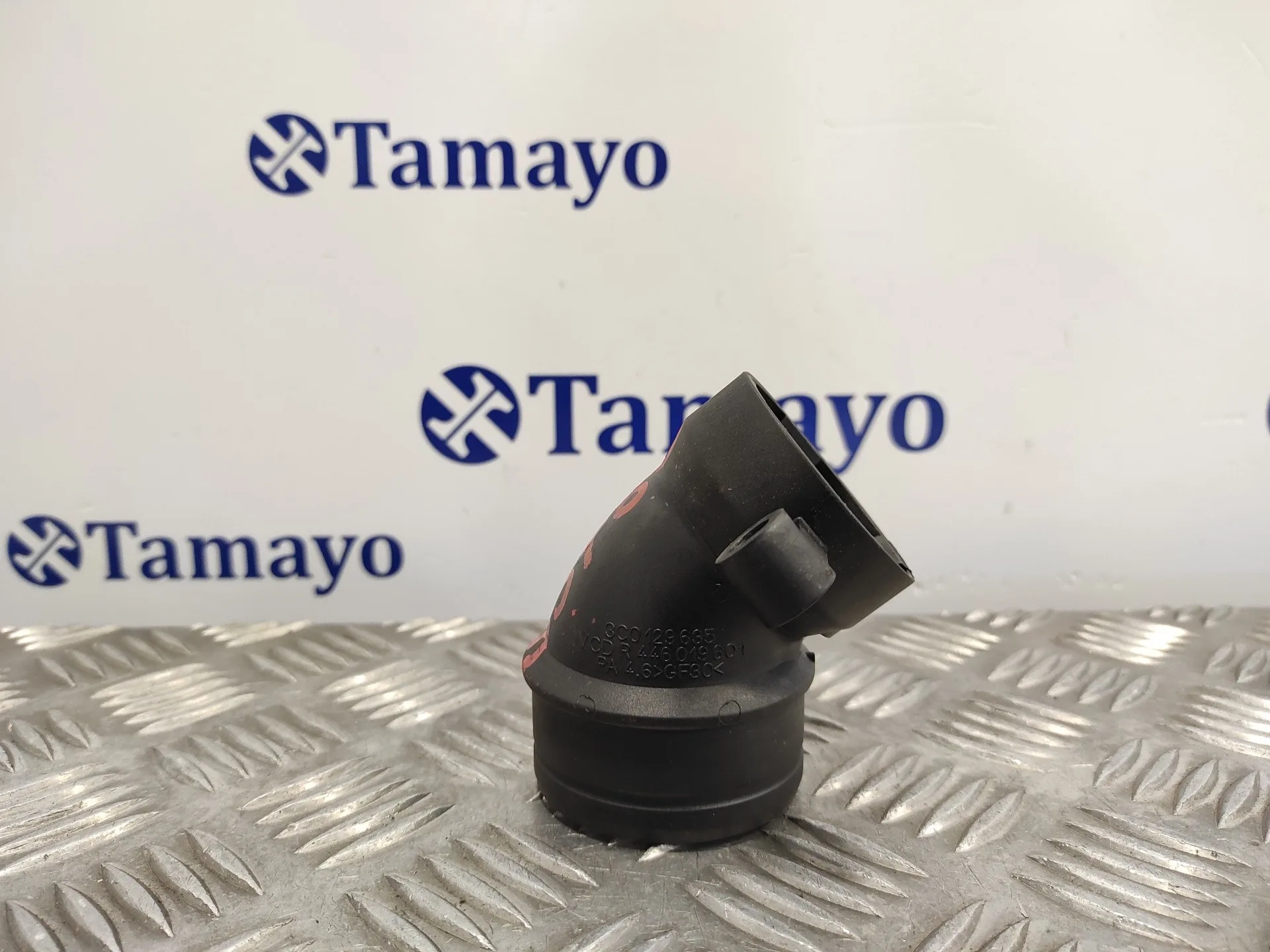 Tubo para Mitsubishi Lancer Berlina (Cy0)
