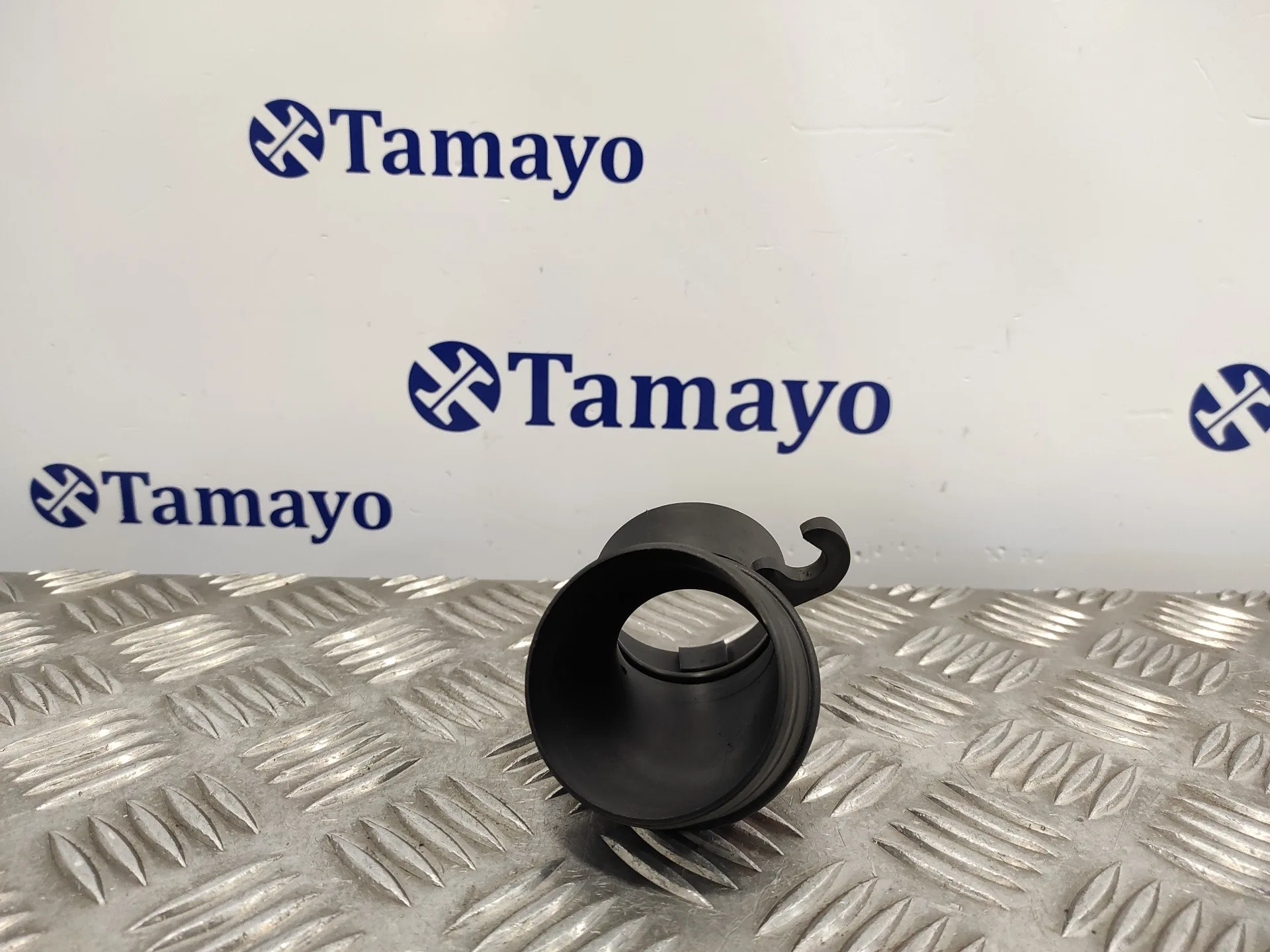 Tubo para Mitsubishi Lancer Berlina (Cy0)