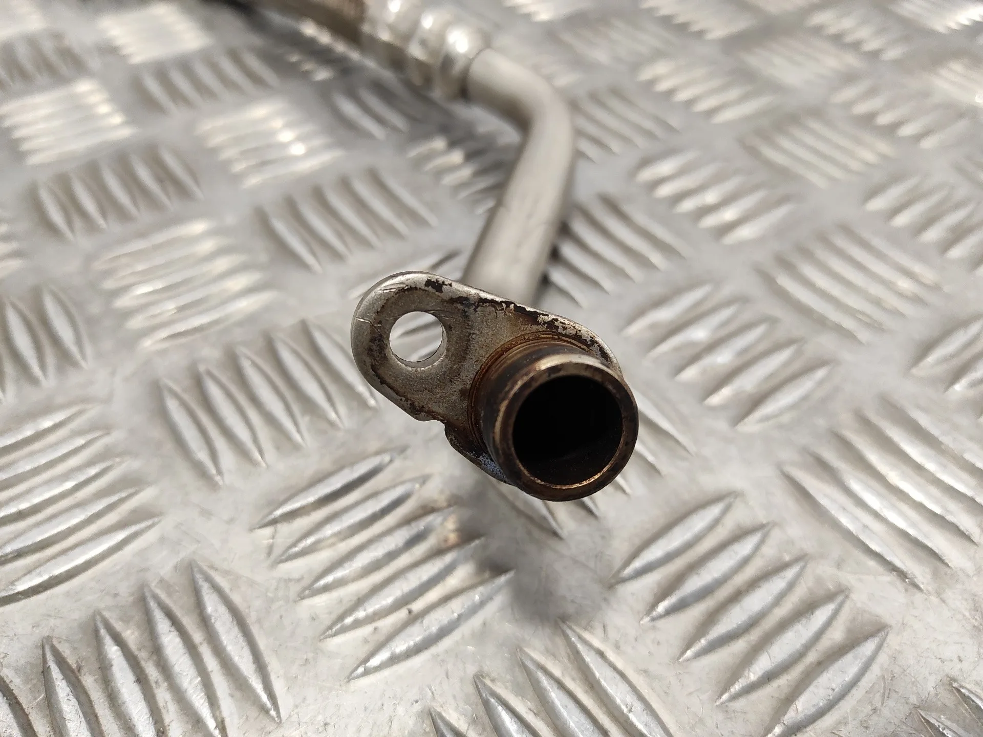 Tubo para Volkswagen Golf V Berlina (1K1)