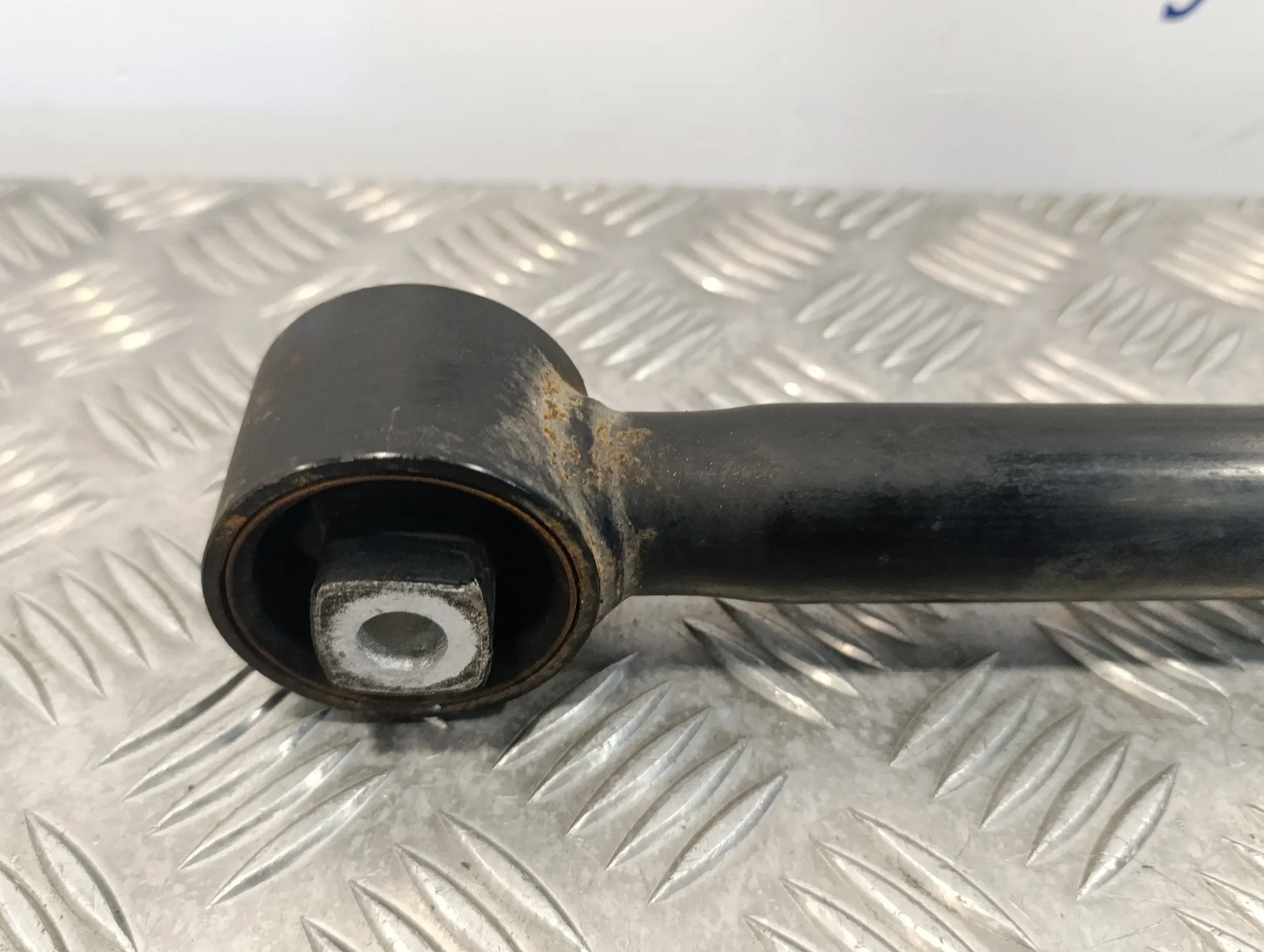 Brazo Suspension Inferior Trasero Derecho para Land Rover Freelander