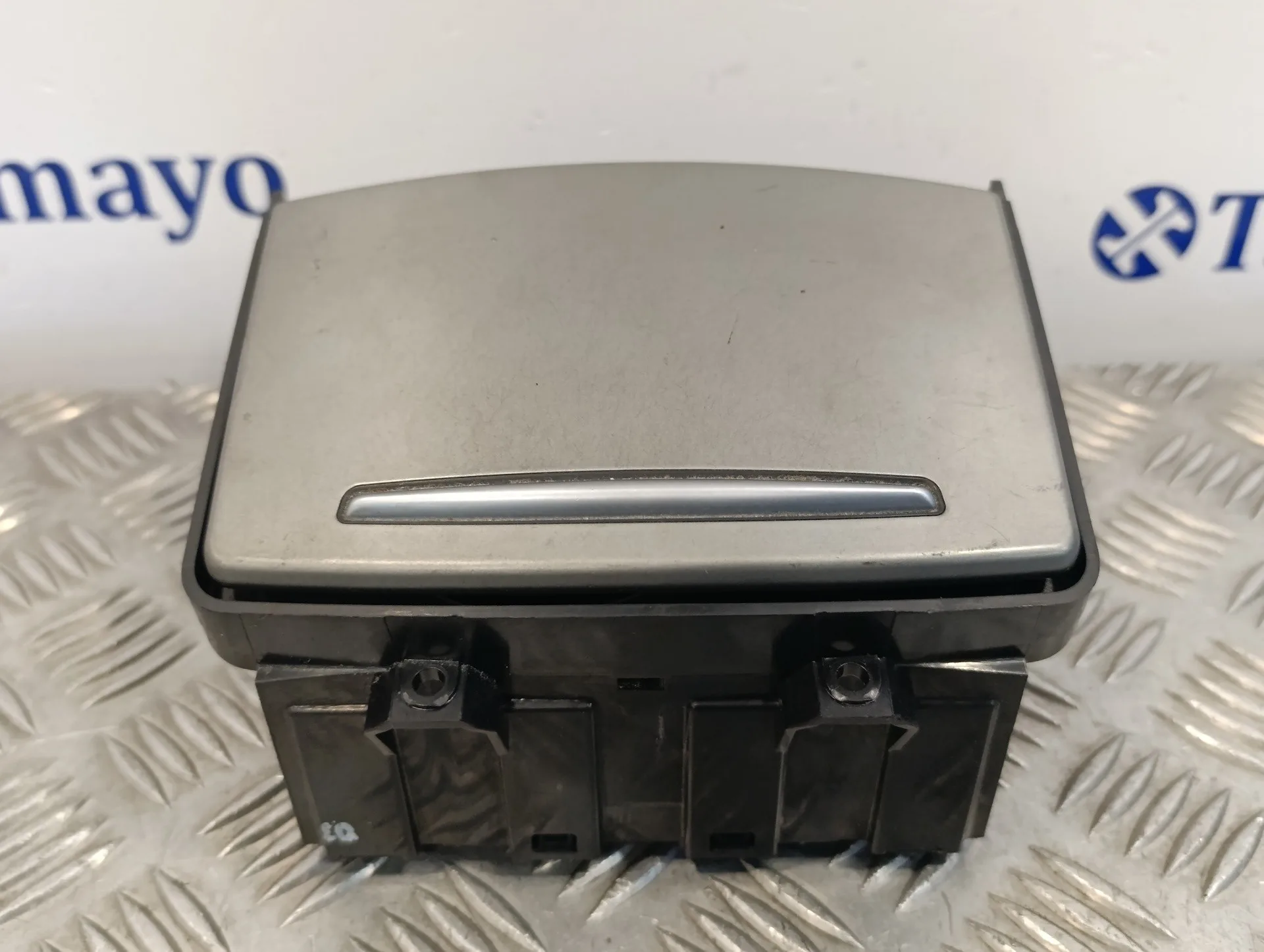 Cenicero para Audi A6 Berlina (4F2)