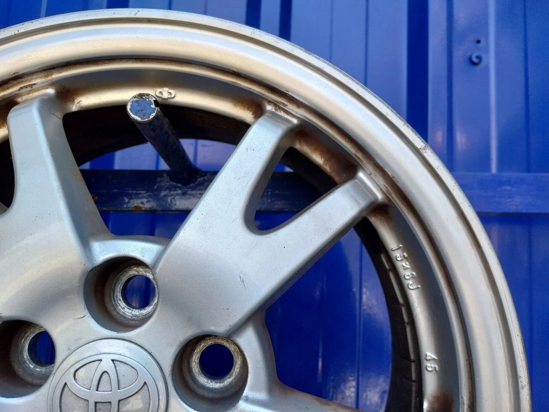Llanta para Toyota Prius (Nhw30)