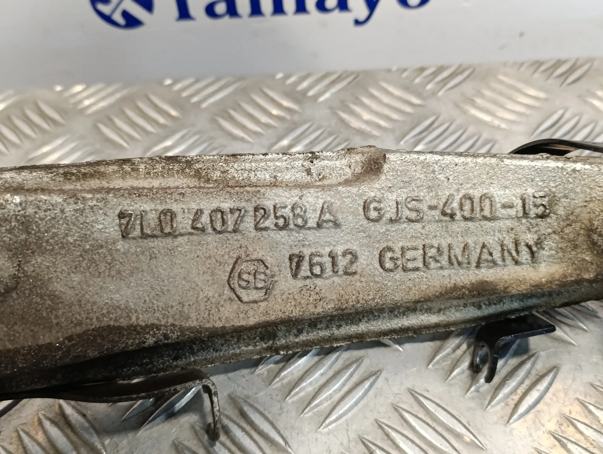 Mangueta Delantera Derecha para Audi Q7 (4L)