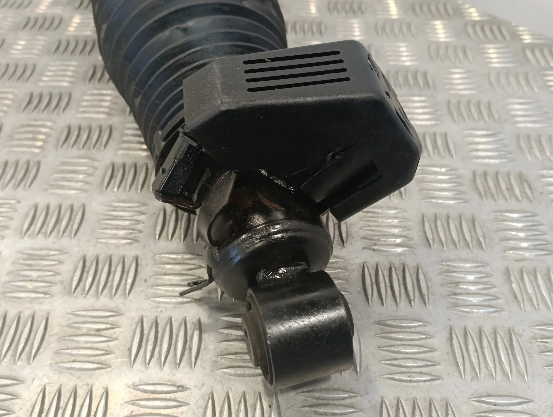 Amortiguador Trasero Izquierdo para Audi Q7 (4L)