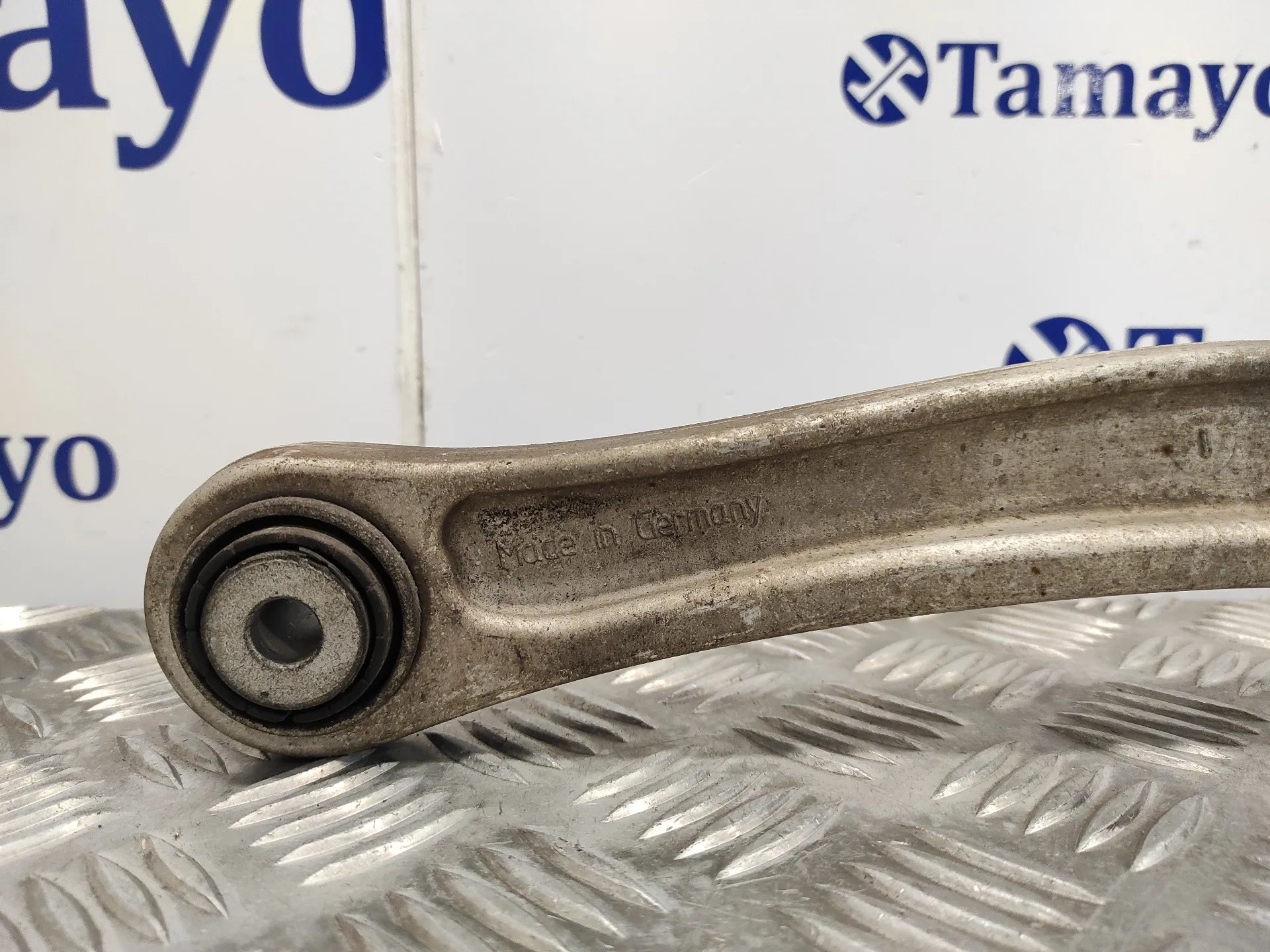 Brazo Suspension Superior Trasero Izquierdo para Audi Q7 (4L)