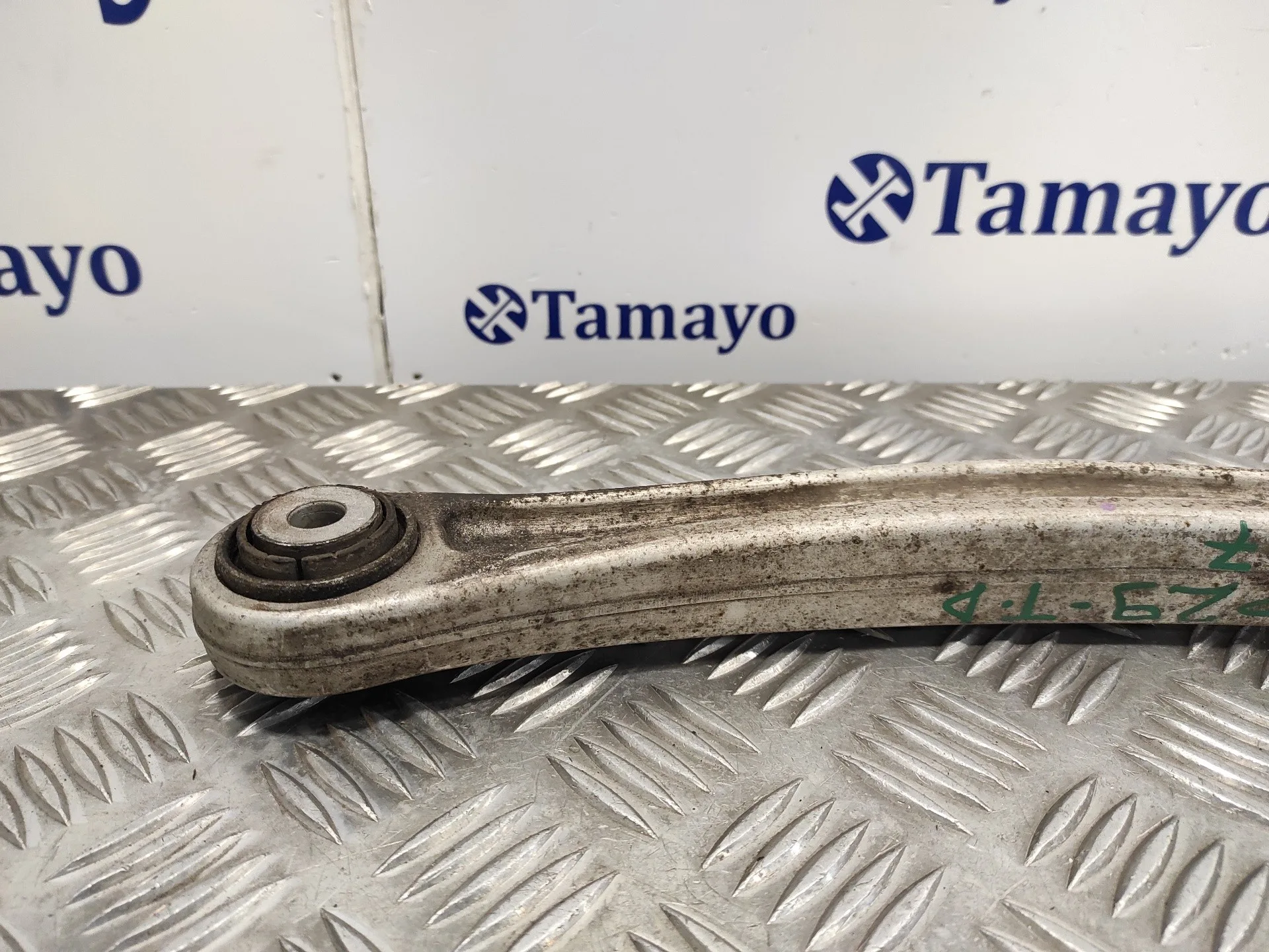Brazo Suspension Superior Trasero Derecho para Audi Q7 (4L)