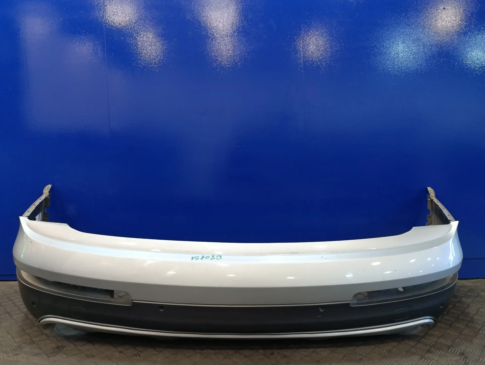 Paragolpes Trasero para Audi Q7 (4L)