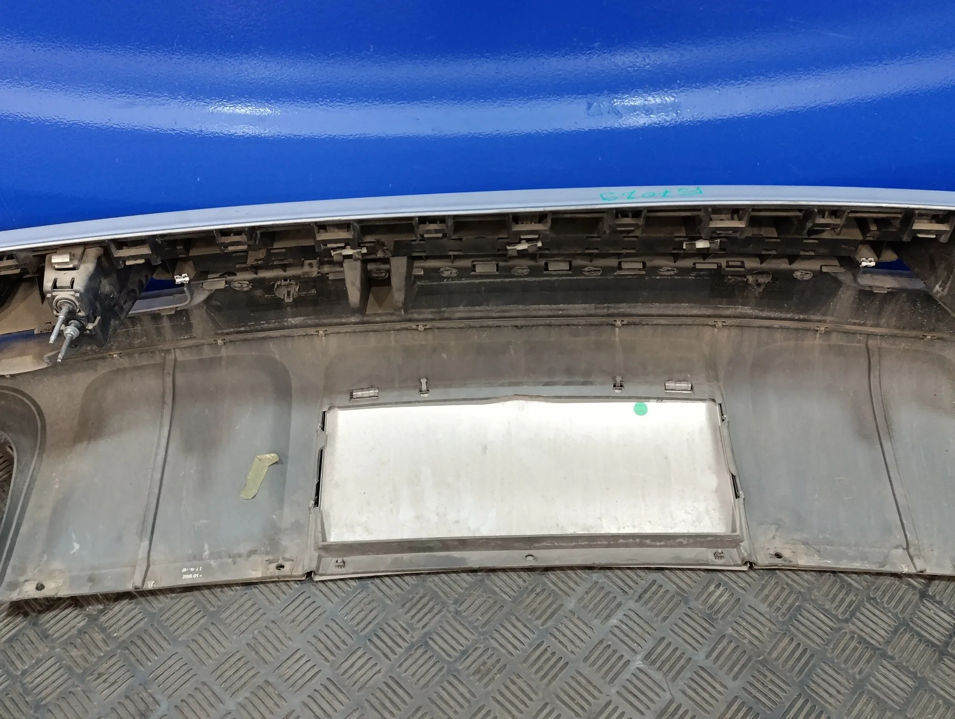 Paragolpes Trasero para Audi Q7 (4L)