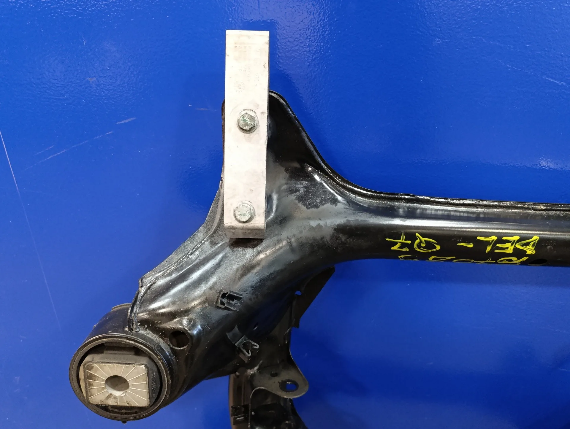 Puente Delantero para Audi Q7 (4L)