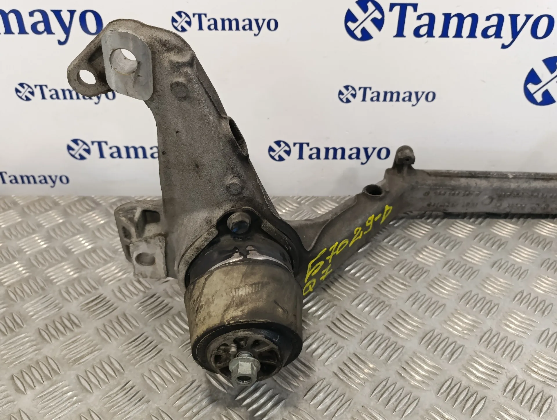 Puente Delantero para Audi Q7 (4L)
