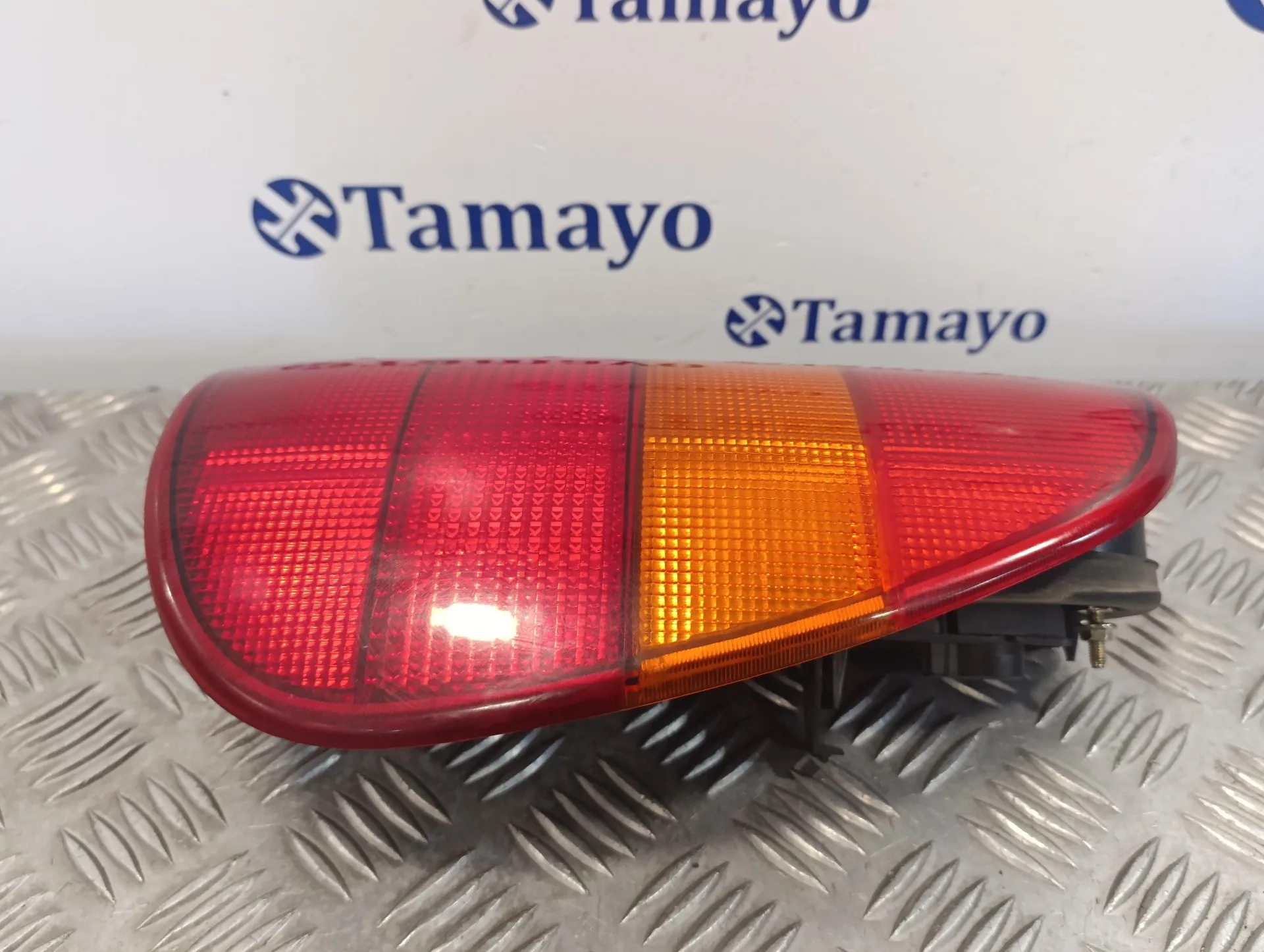 Piloto Trasero Izquierdo para Seat Inca (6K9)