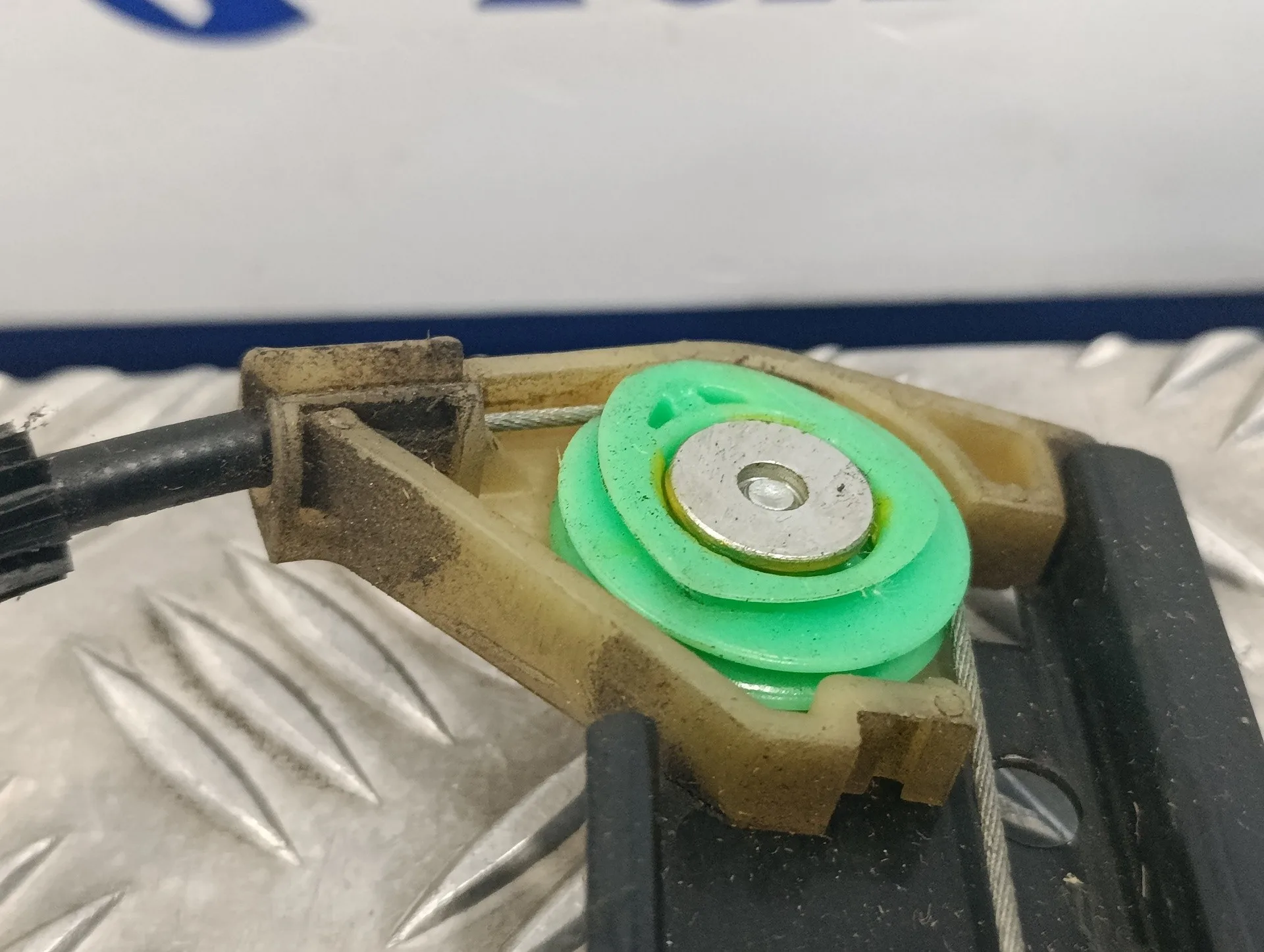 Elevalunas Trasero Izquierdo para Audi Q7 (4L)
