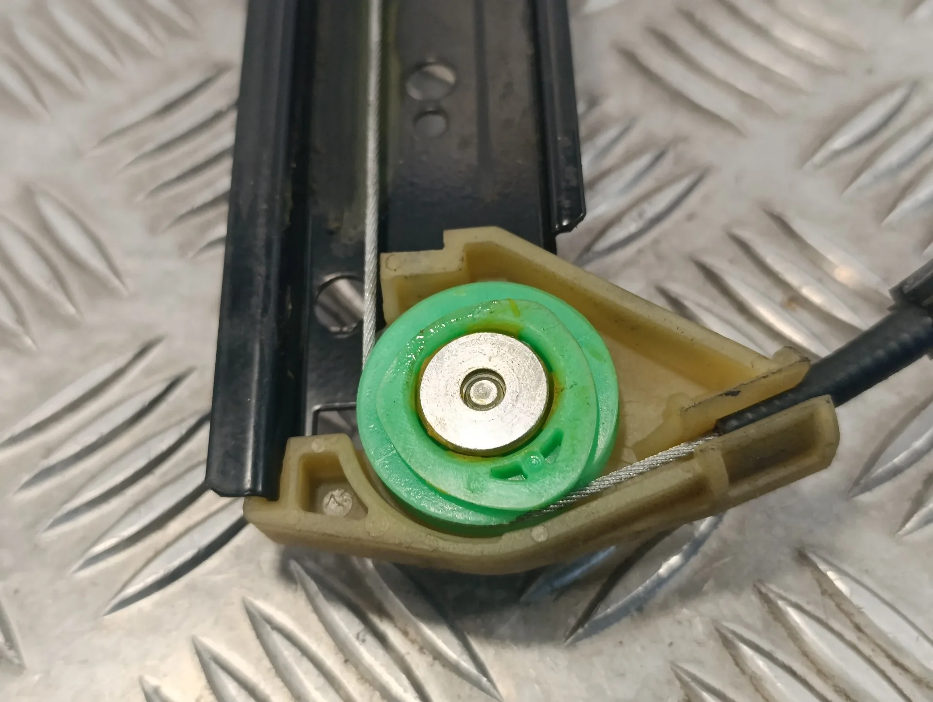 Elevalunas Trasero Izquierdo para Audi Q7 (4L)