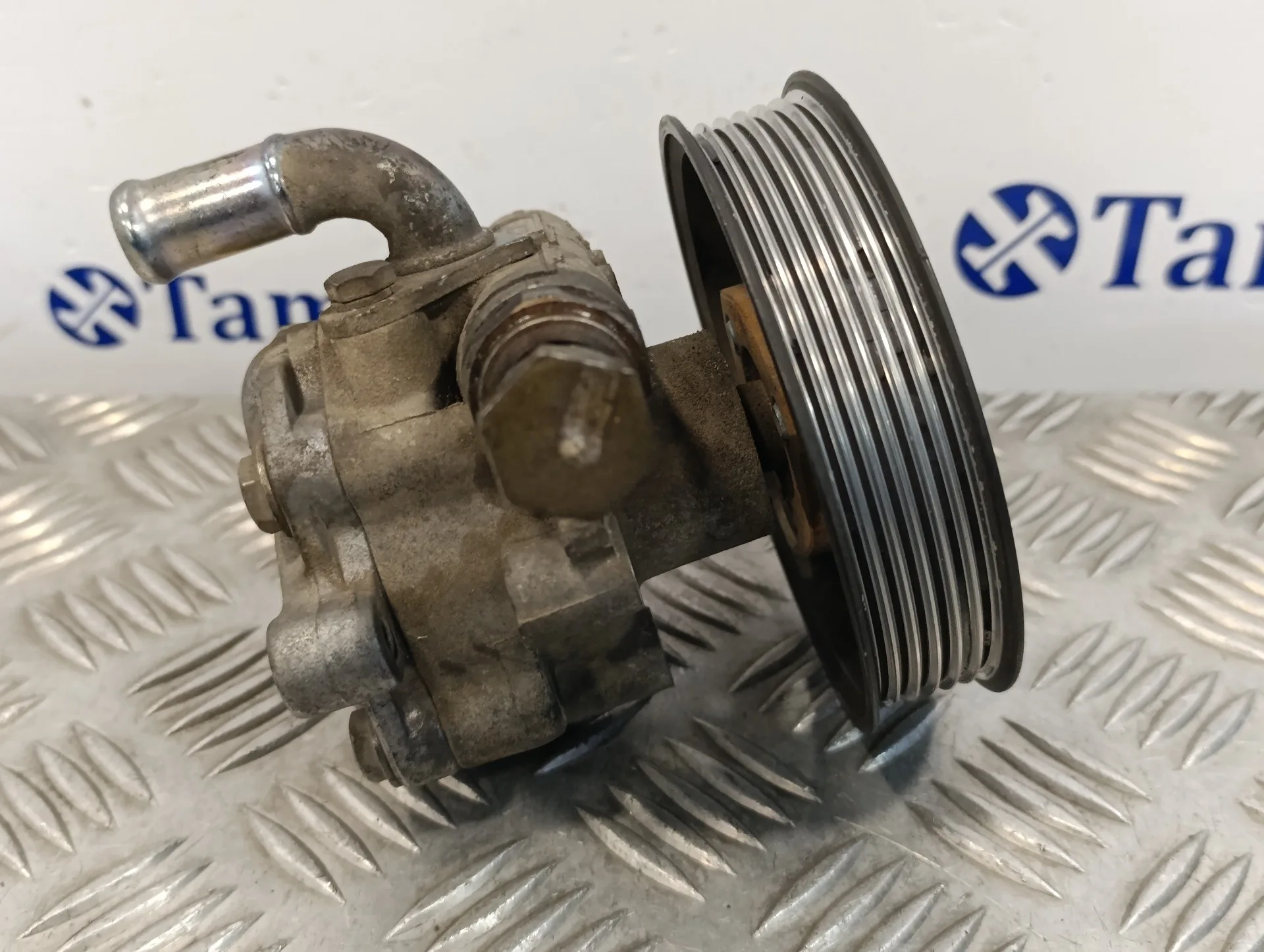 Bomba Servodireccion para Ford Galaxy (Vy)