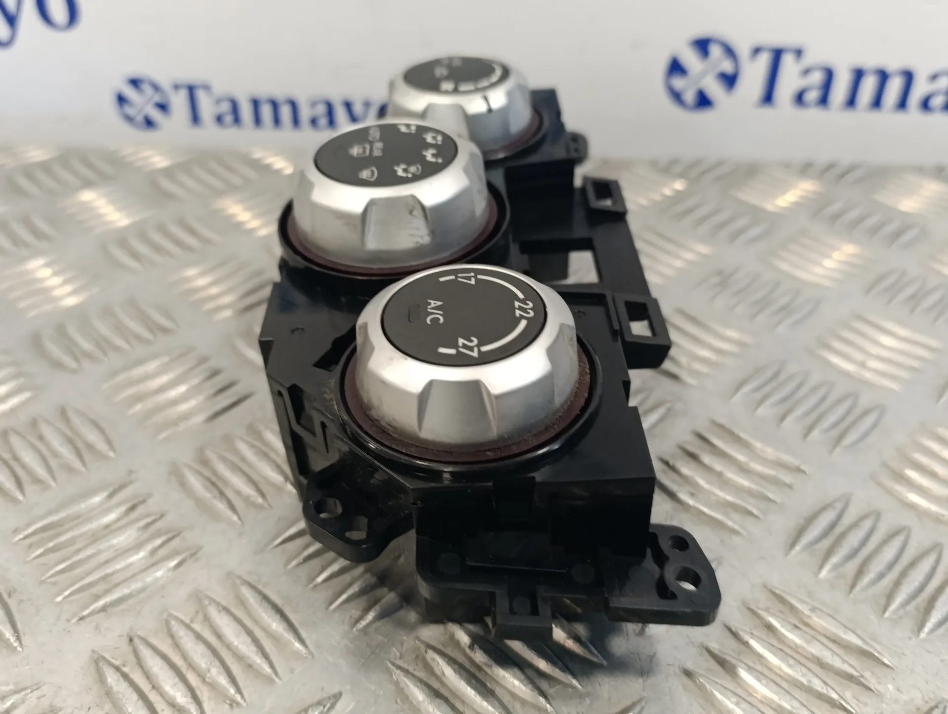 Mando Climatizador para Subaru Impreza G12