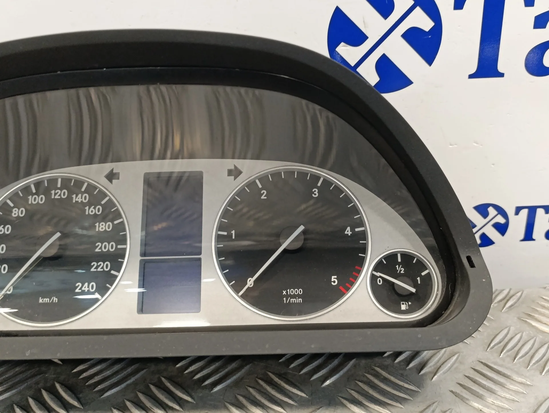 Cuadro Instrumentos para Mercedes-Benz Clase B (W245)