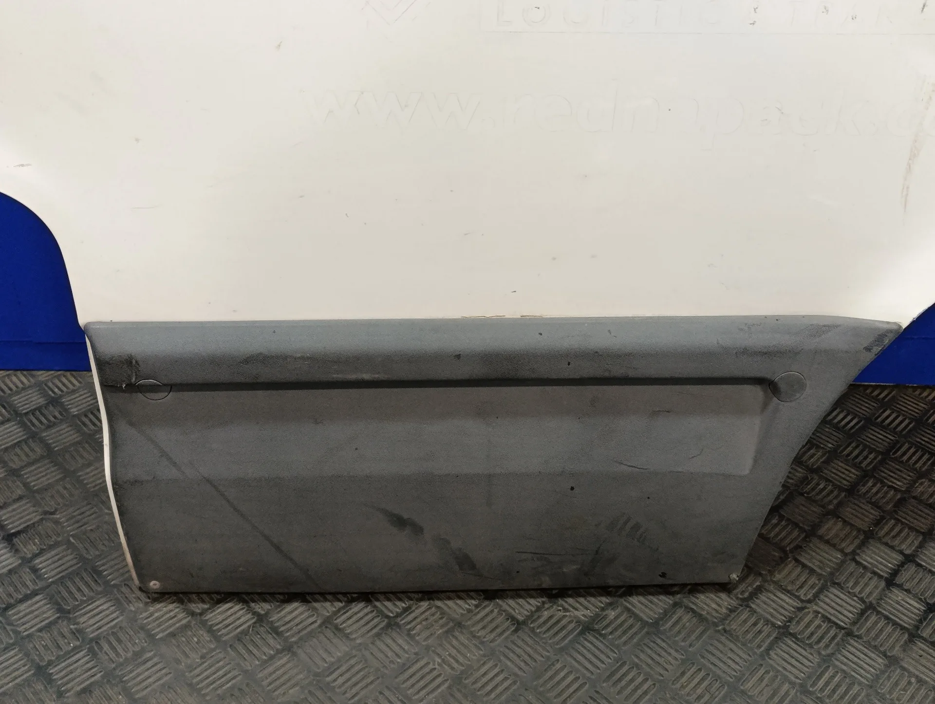 Puerta Delantera Derecha para Iveco Daily Caja Cerrada (2006 =>)