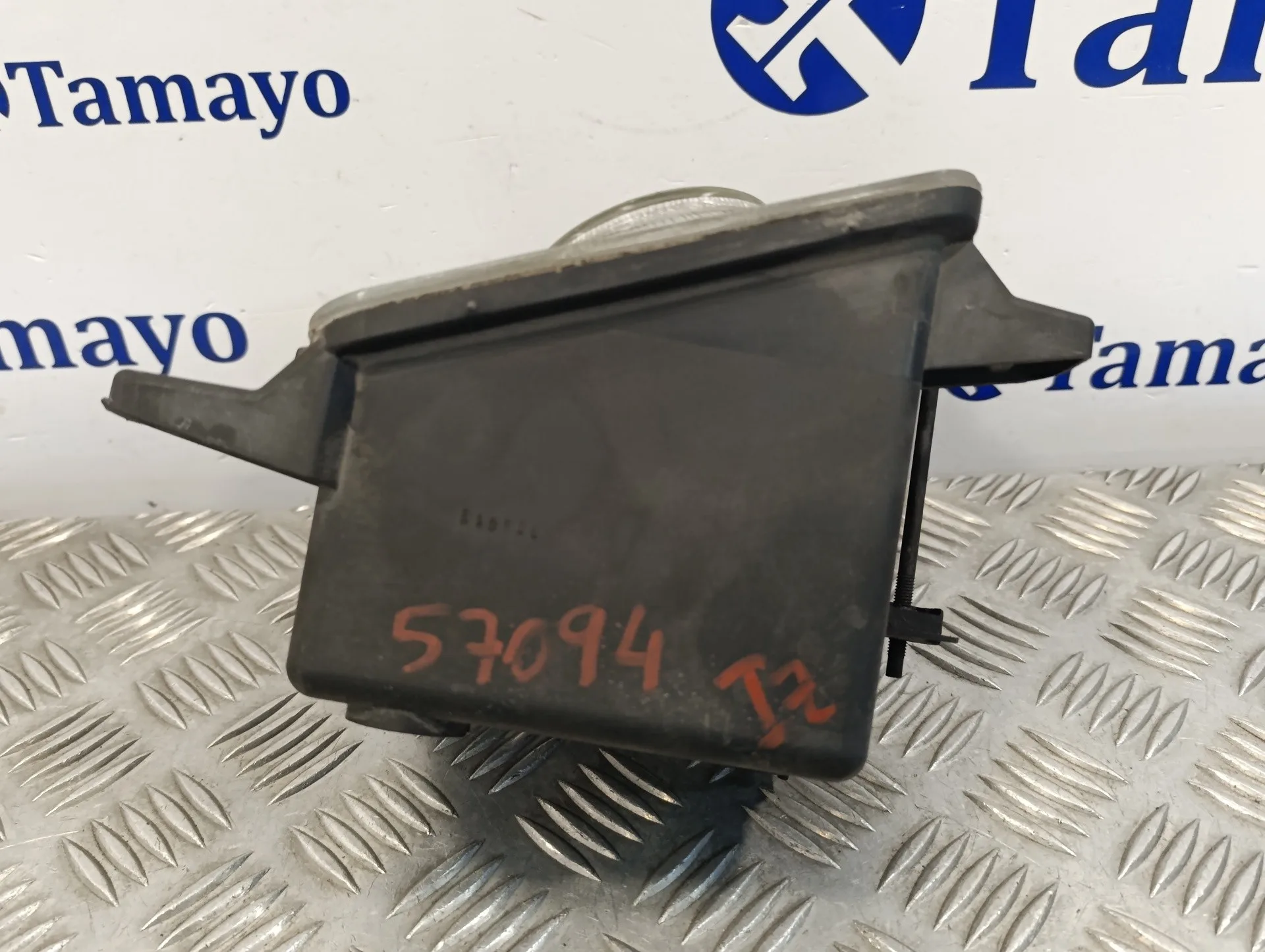 Faro Antiniebla Izquierdo para Opel Corsa C