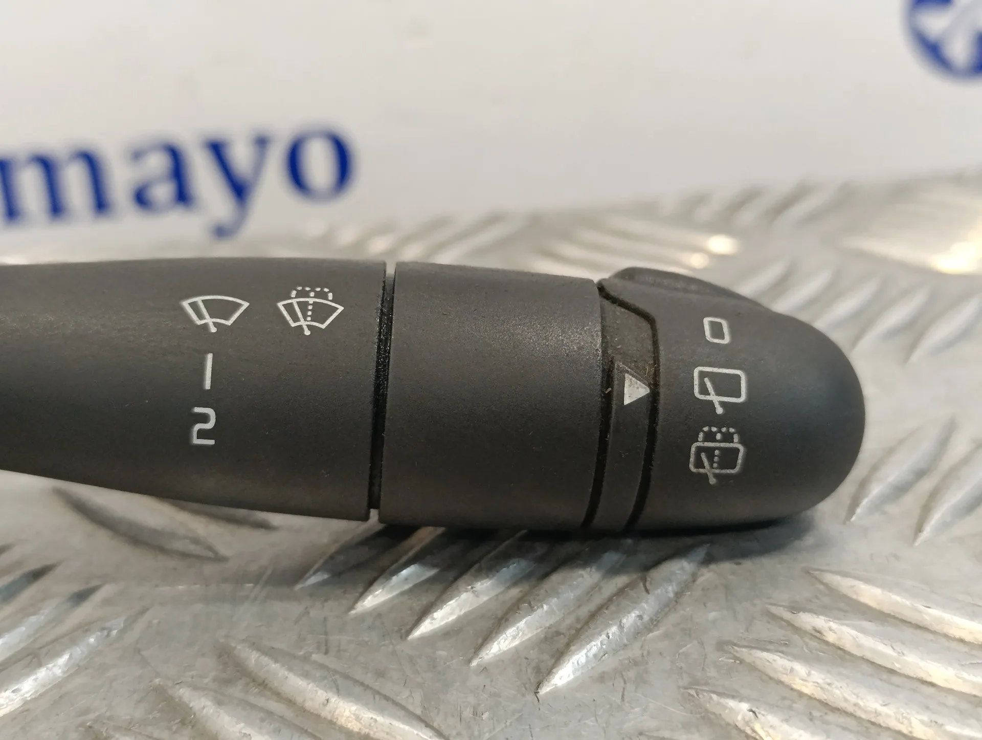 Mando Limpia para Dacia Sandero