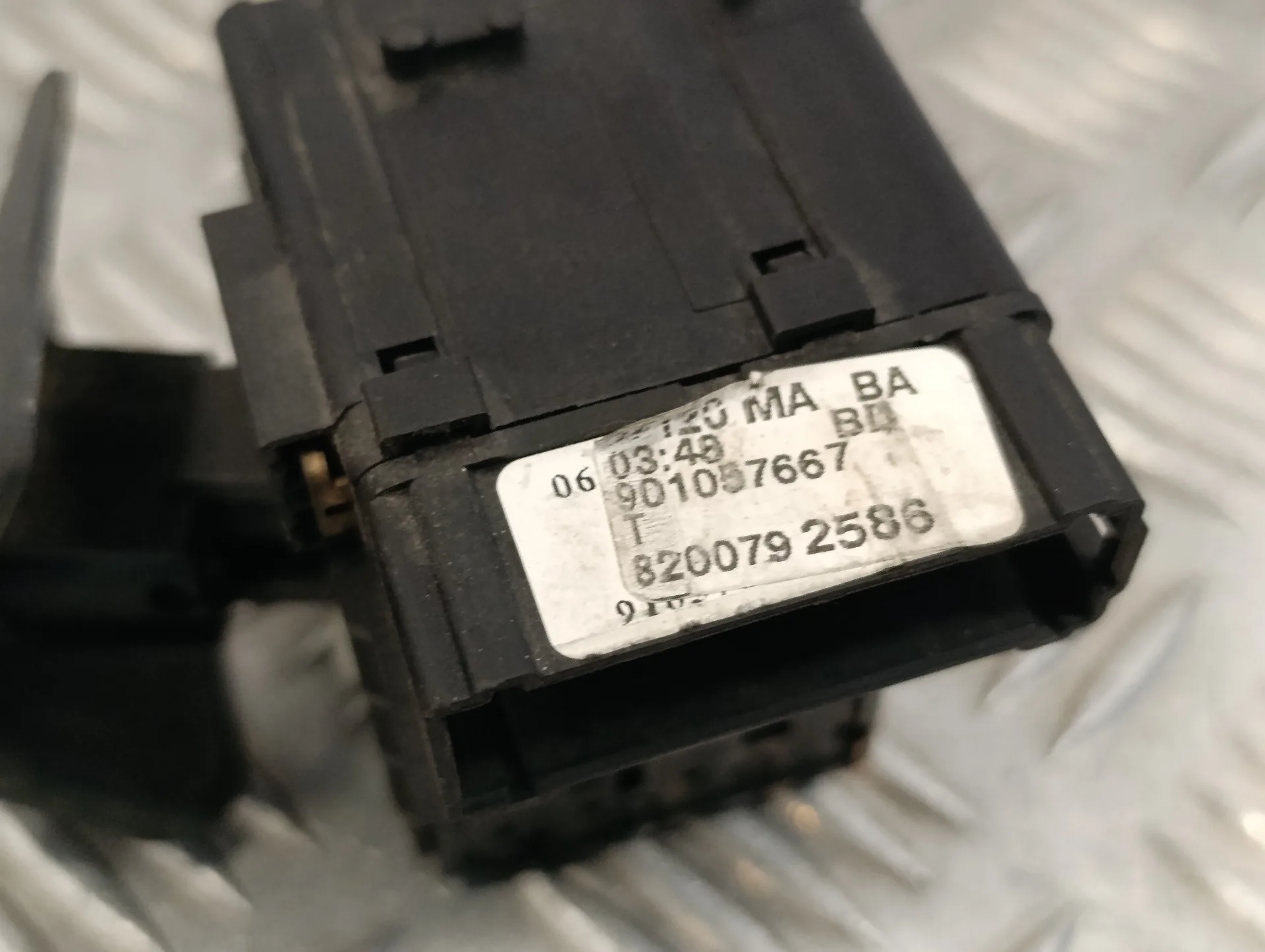 Mando Limpia para Dacia Sandero