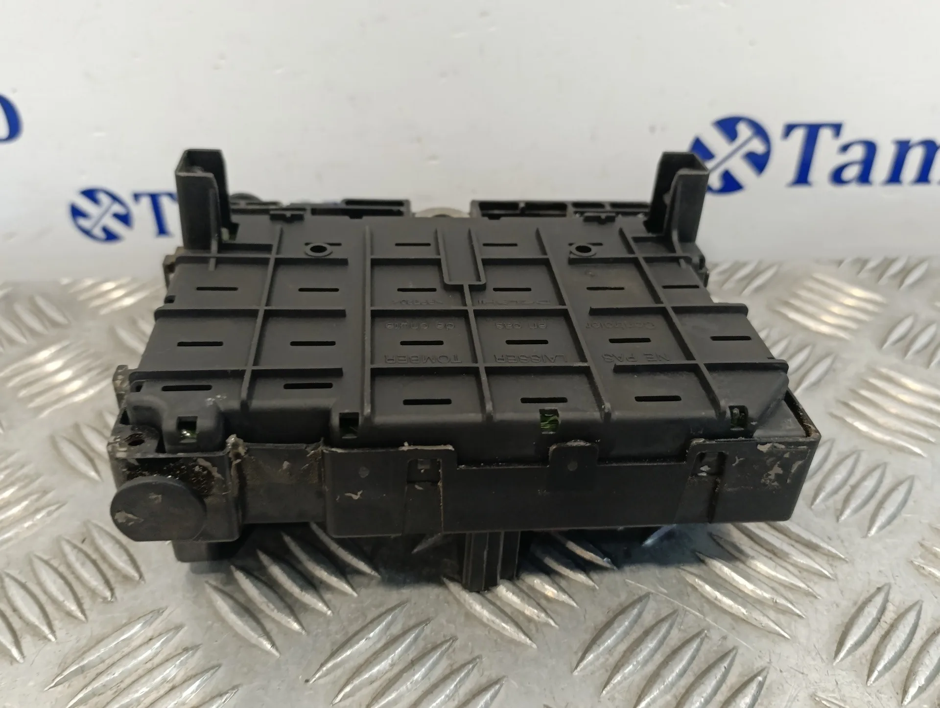 Caja Reles / Fusibles para Peugeot 307 Break / Sw (S1)