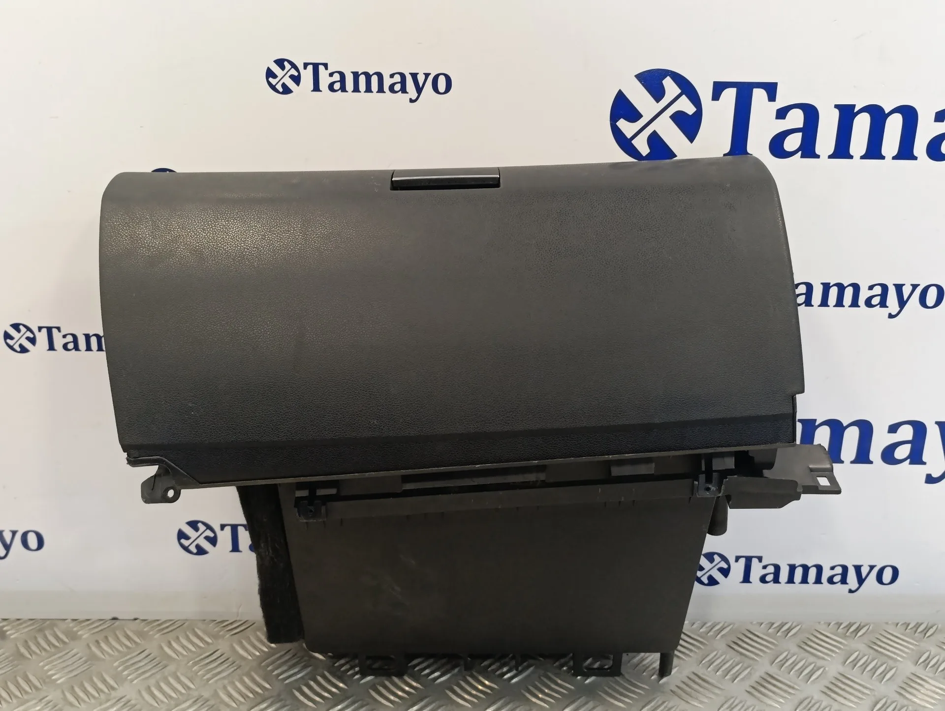Guantera para Mercedes-Benz Clase B (W245)