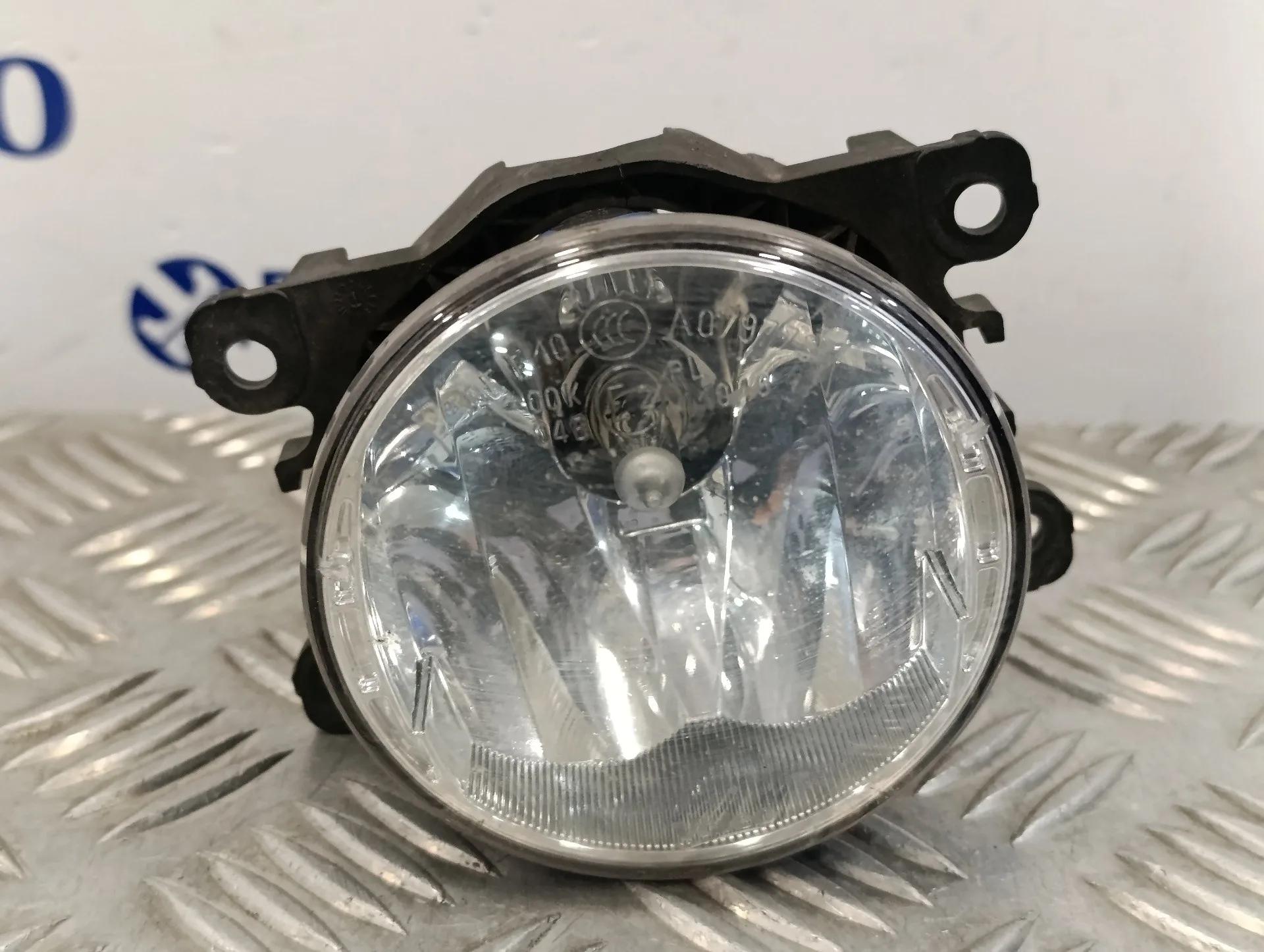 Faro Antiniebla Derecho para Renault Clio Iv