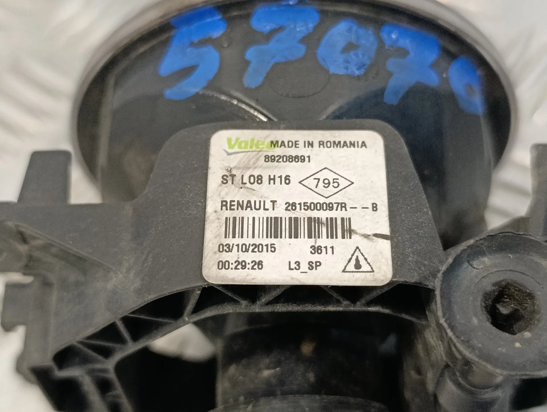 Faro Antiniebla Derecho para Renault Clio Iv