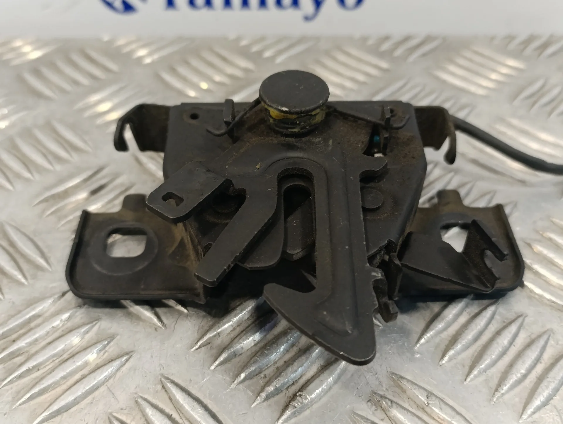 Cerradura Capot para Renault Clio Iv