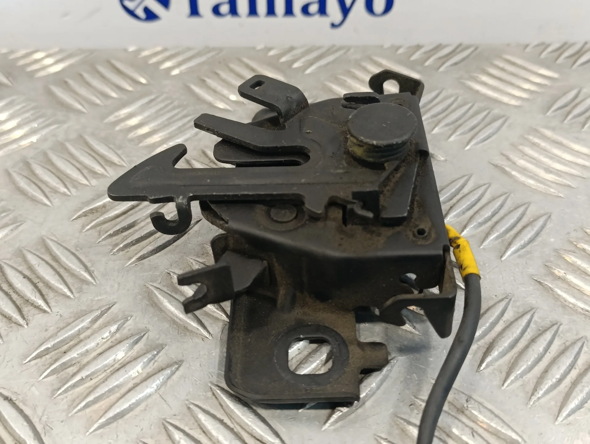 Cerradura Capot para Renault Clio Iv
