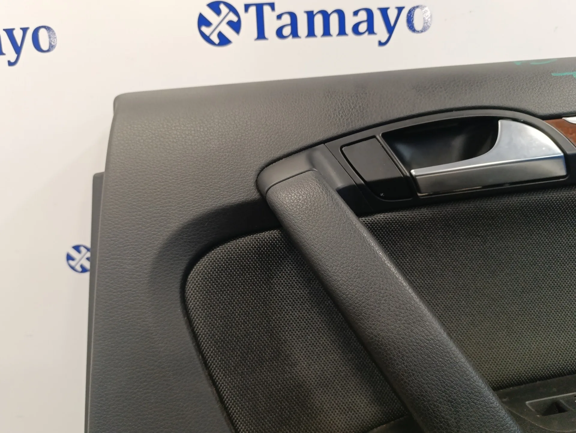 Guarnecido Puerta Trasera Derecha para Audi Q7 (4L)