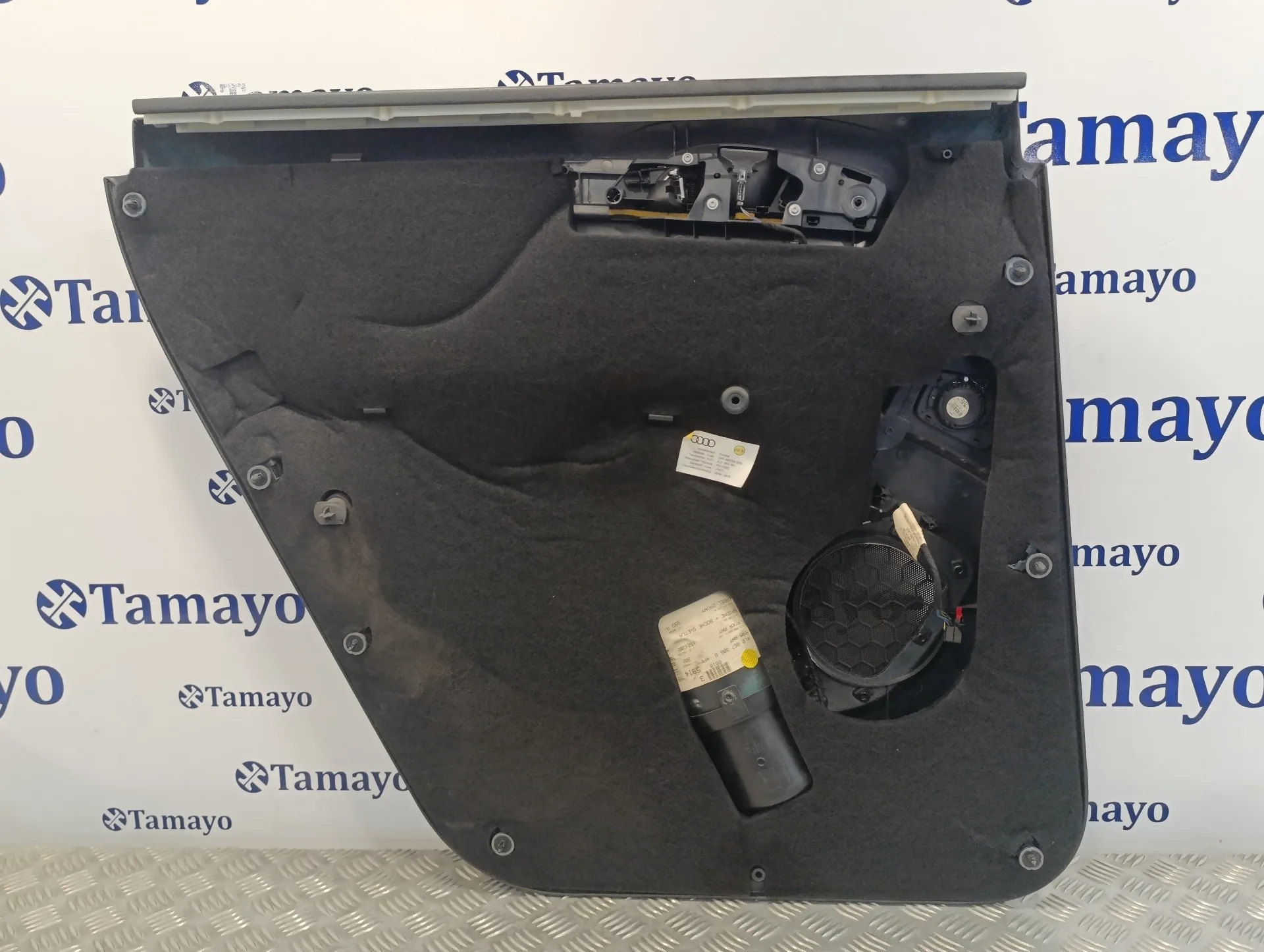 Guarnecido Puerta Trasera Derecha para Audi Q7 (4L)