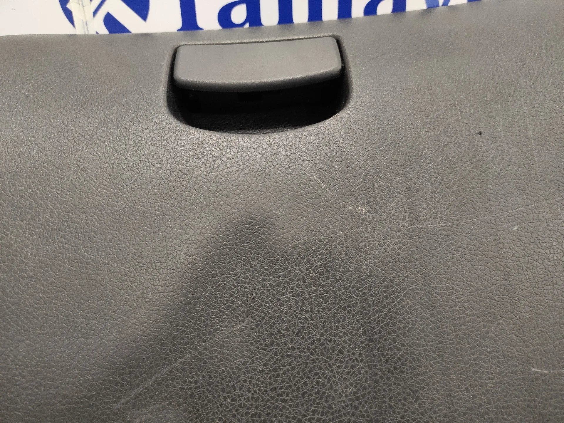 Guantera para Subaru Impreza G12