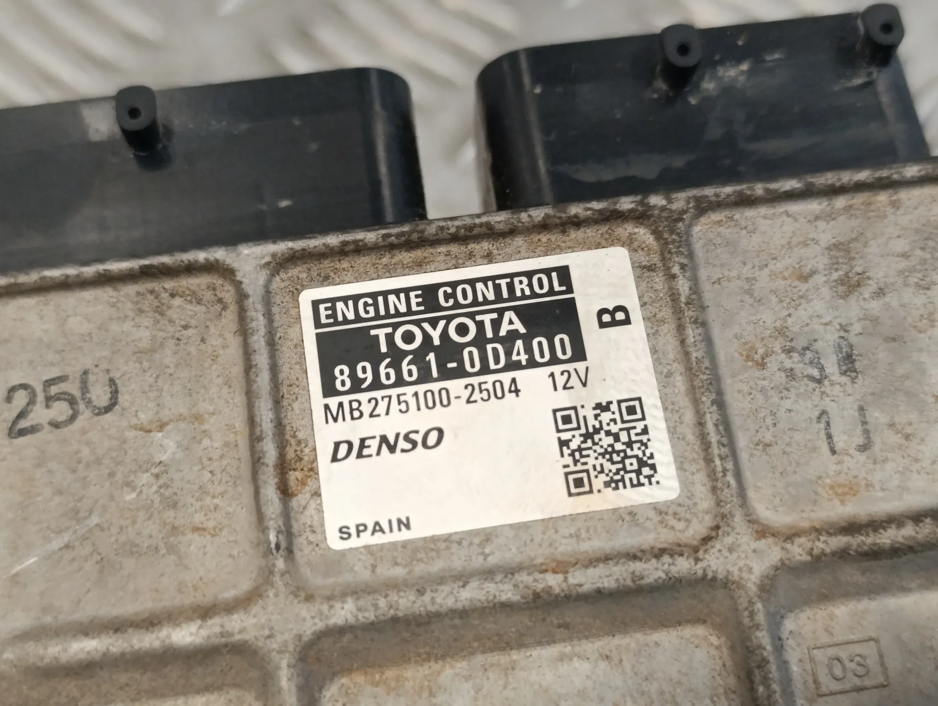Centralita Motor Uce para Toyota Yaris (Ksp9/Scp9/Nlp9)