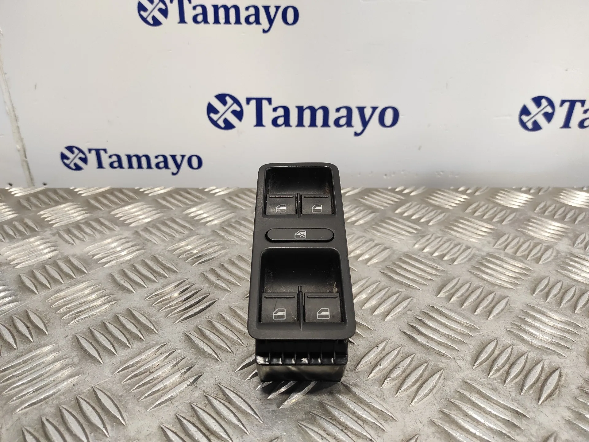Mando Elevalunas Delantero Derecho para Volkswagen Polo (6R1)