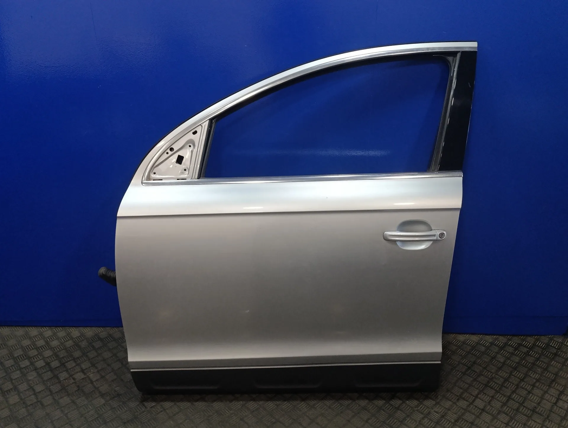 Puerta Delantera Izquierda para Audi Q7 (4L)